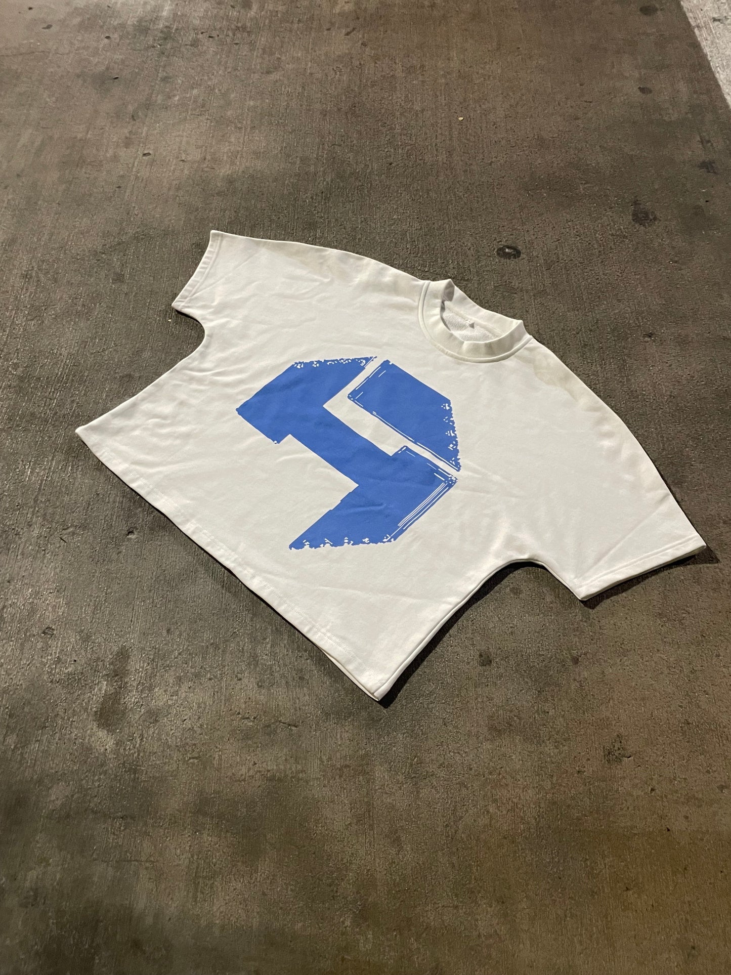 DOUGHA PREMIERE TEE " Chasing All Hundo's "